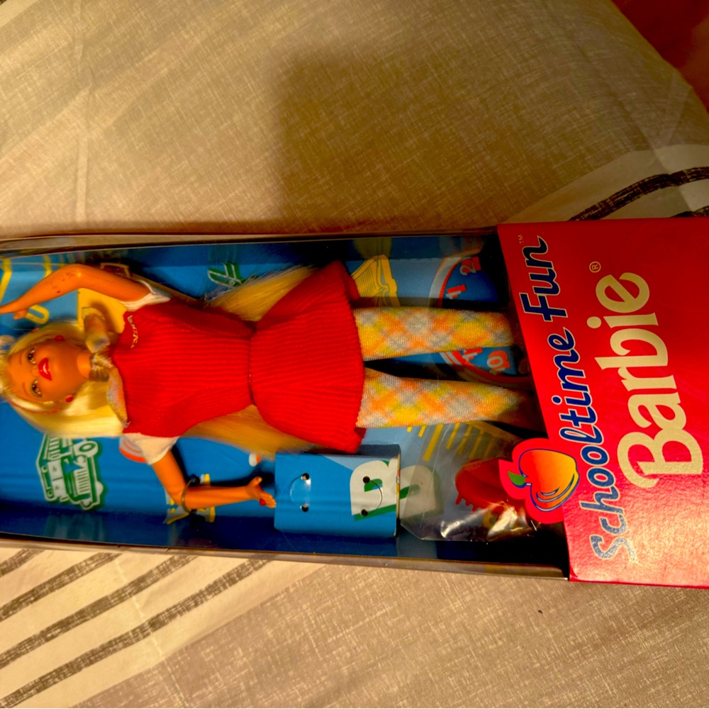 1997 Schooltime fun Barbie